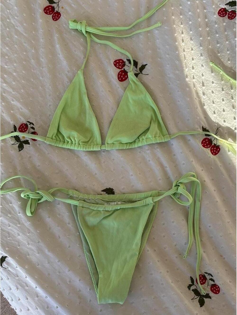 Sami’s Bikinis Green Ribbed String Bikini M Y2K 90s Beach